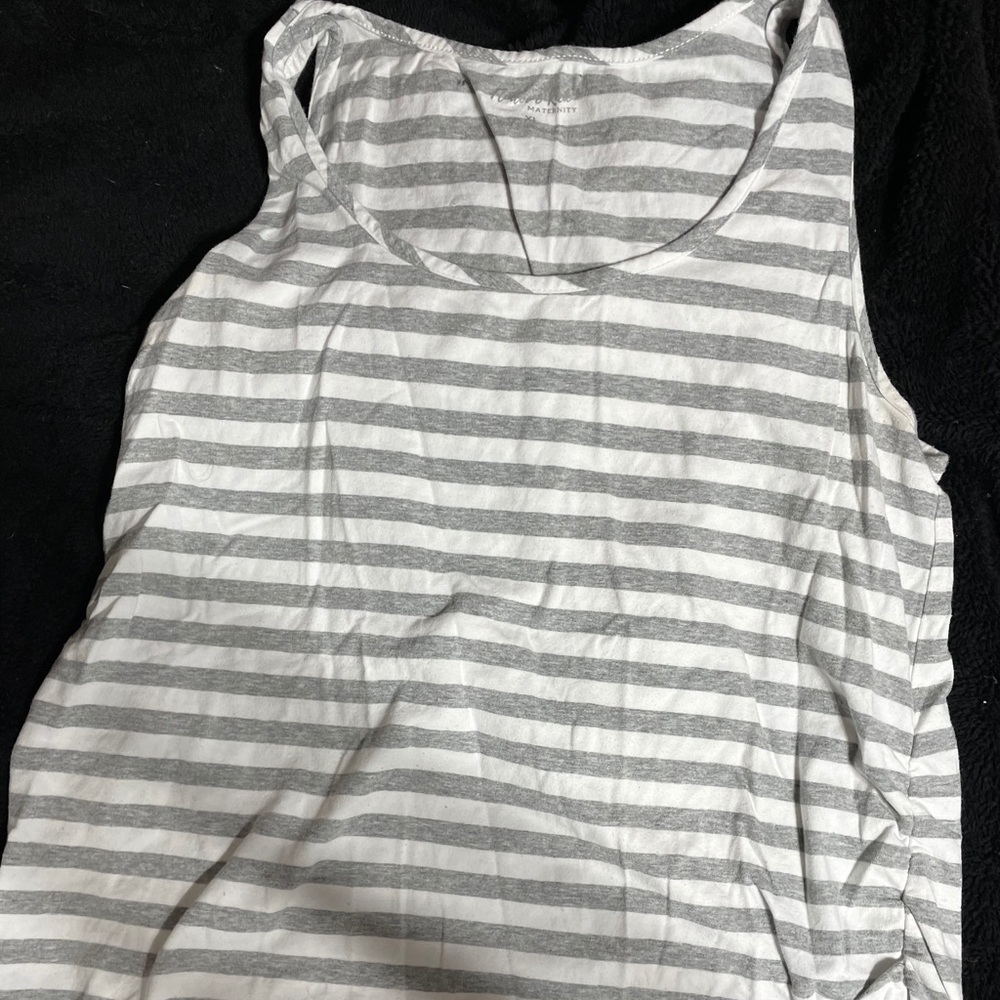 🤰Black tank top  Scoop neck Short w ruched side